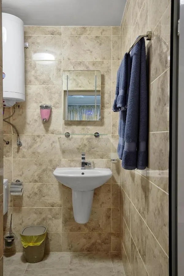 Apartment Top Center, Sea Garden, Brand New Studio - Majestic Burgas